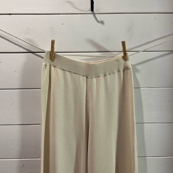 UCHUU - Beige Wide-Leg Knit Pants (Estimated S/M) - Picture 7 of 11